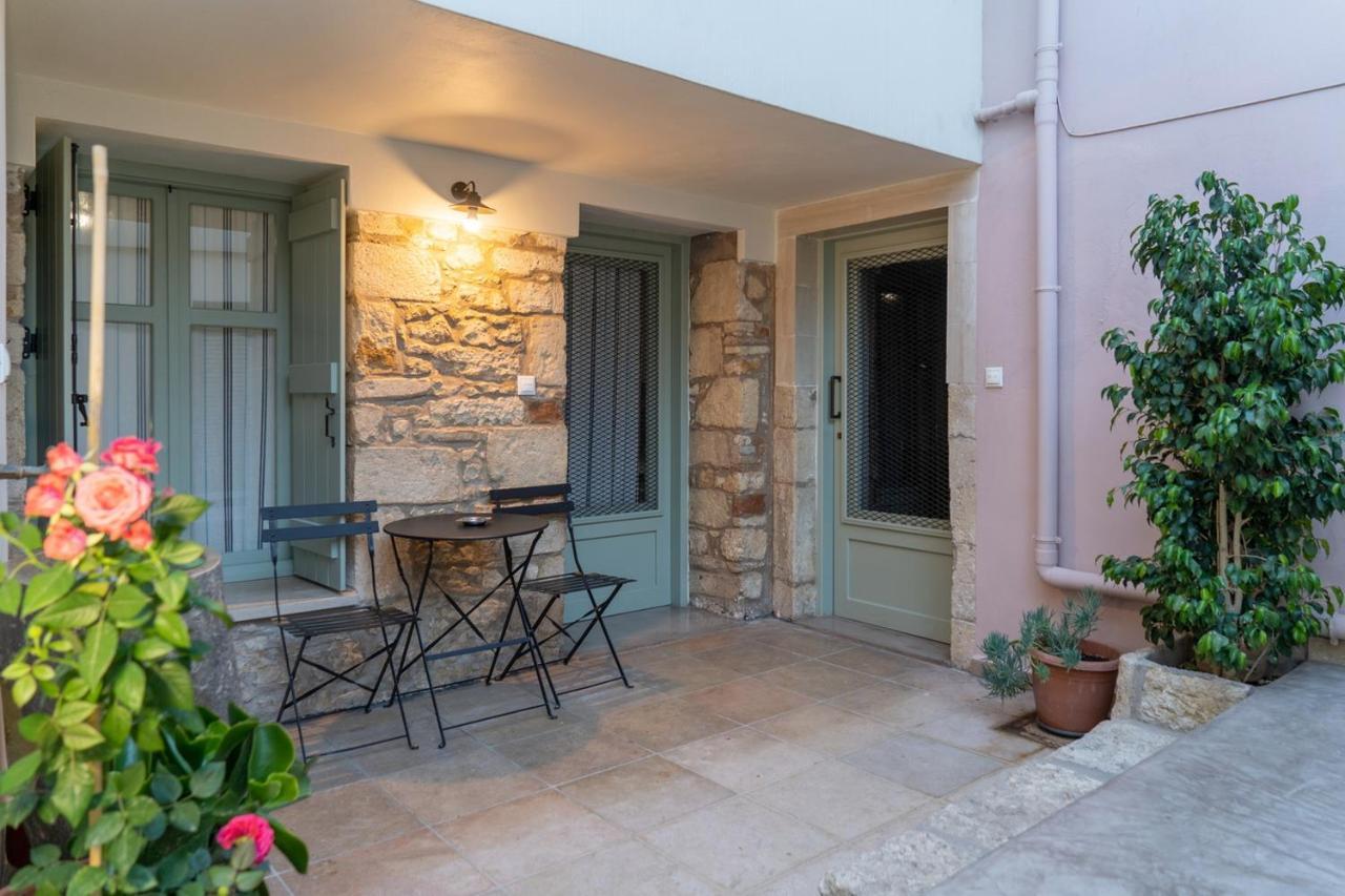 Quattro Domus Townhouse 3 Apartment Ираклио Екстериор снимка